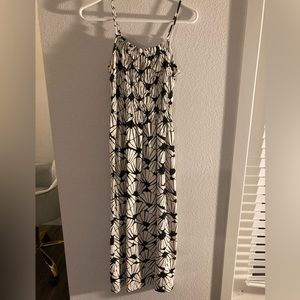 NEVER WORN Maxi Dress - sleeveless black and white pattern
